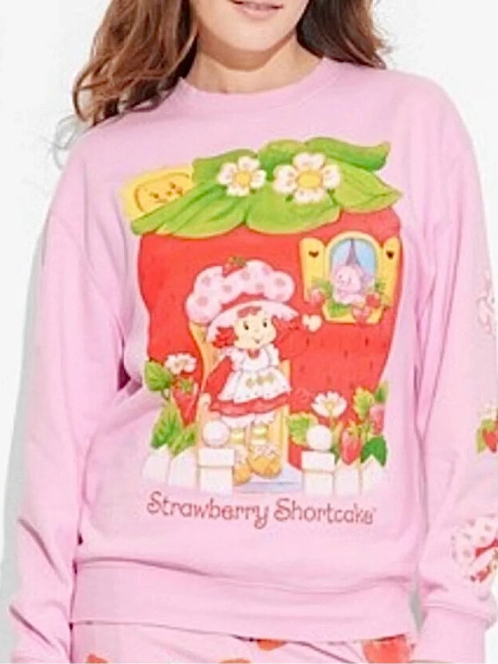 🆕- Retro Nostalgic Strawberry Shortcake Sweatshirt. Size: XS - Picture 1 of 7